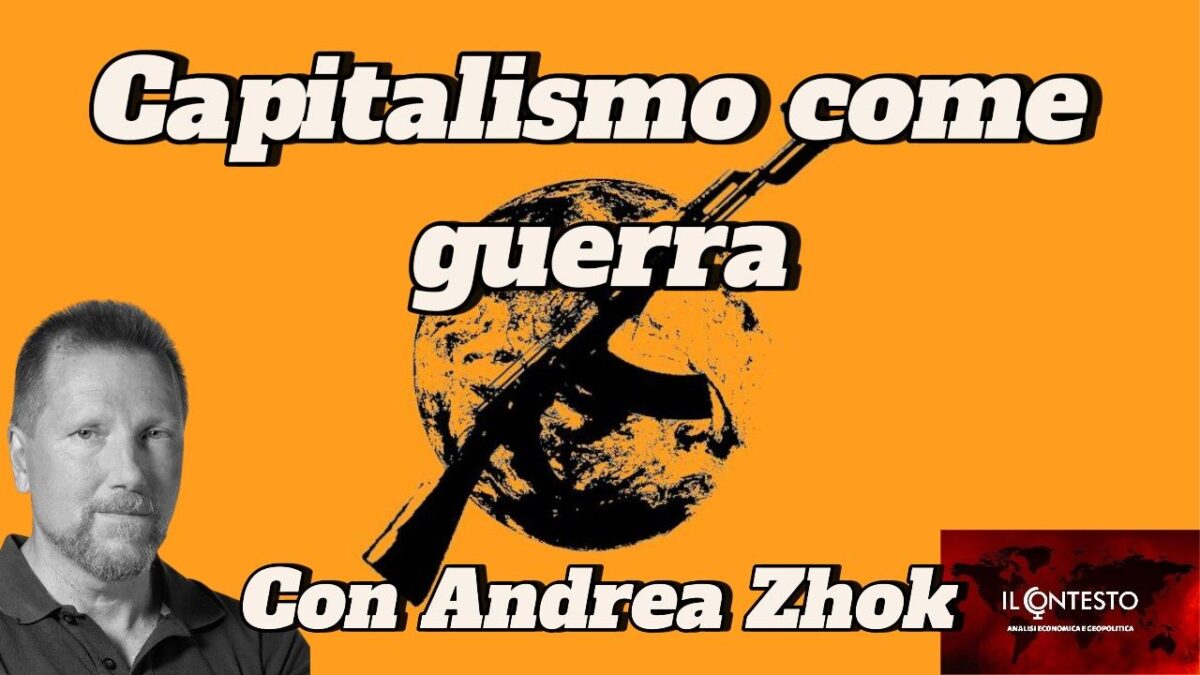 Capitalismo come guerra Sfondo arancione con fucile e globo nero, tema capitalismo come guerra, foto di Andrea Zhok a sinistra.