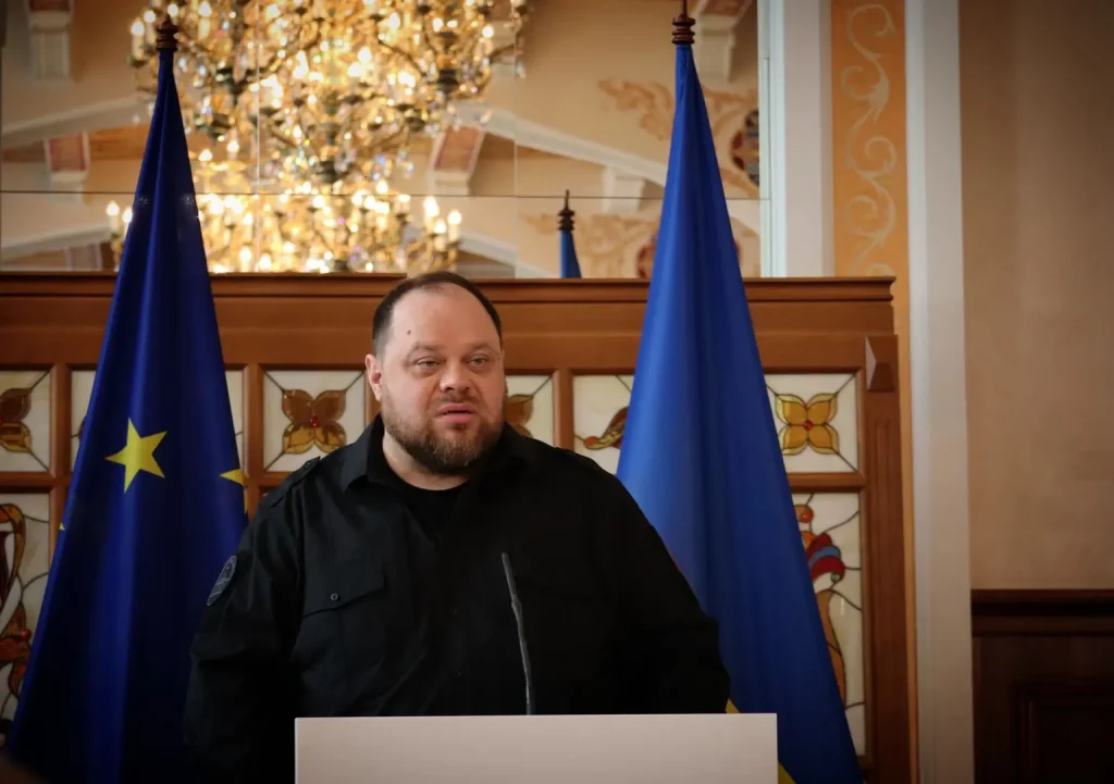 Ruslan Stefanchuk, presidente della Verkhovna Rada, pone alcune linee rosse per accettare il piano volto a concludere la guerra in Ucraina.