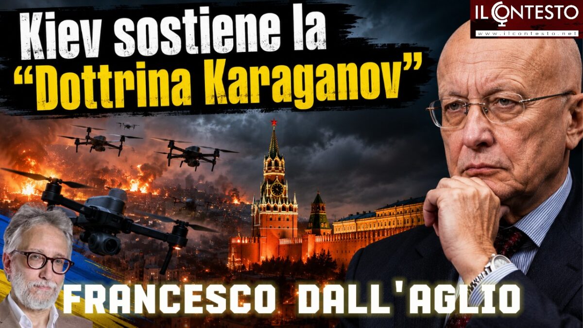 Collage di droni ucraini su Mosca, Cremlino in fiamme, due ritratti di uomini e testo italiano sulla Dottrina Karaganov.