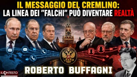 Un'immagine mostra funzionari del Cremlino, analisti e Mearsheimer mentre discutono con Roberto Buffagni del messaggio del Cremlino e della sua politica aggressiva.